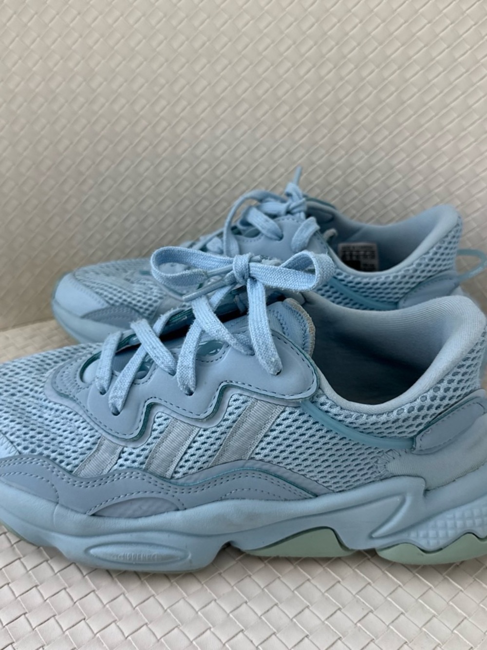 adidas Women Light Blue Mesh & Leather Sneakers